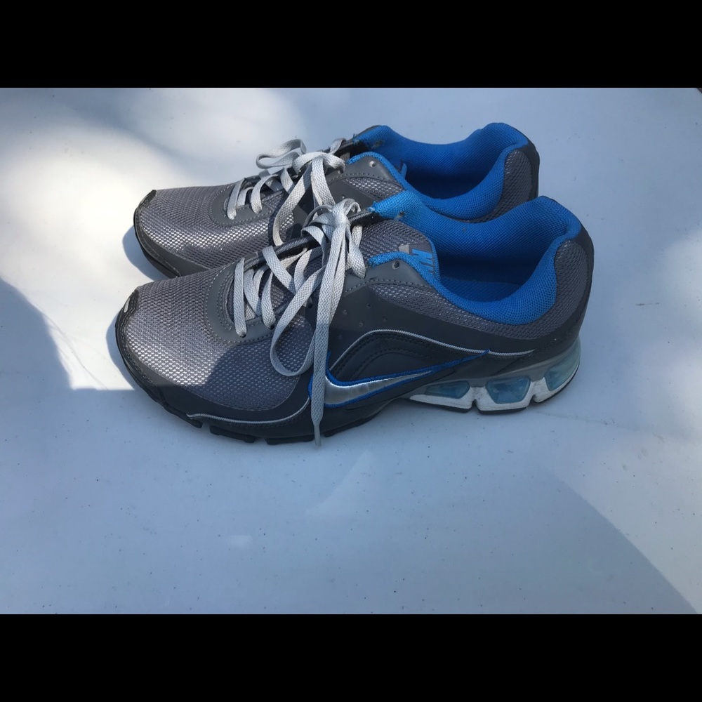Nike Air Max women’s sneakers blue/grey